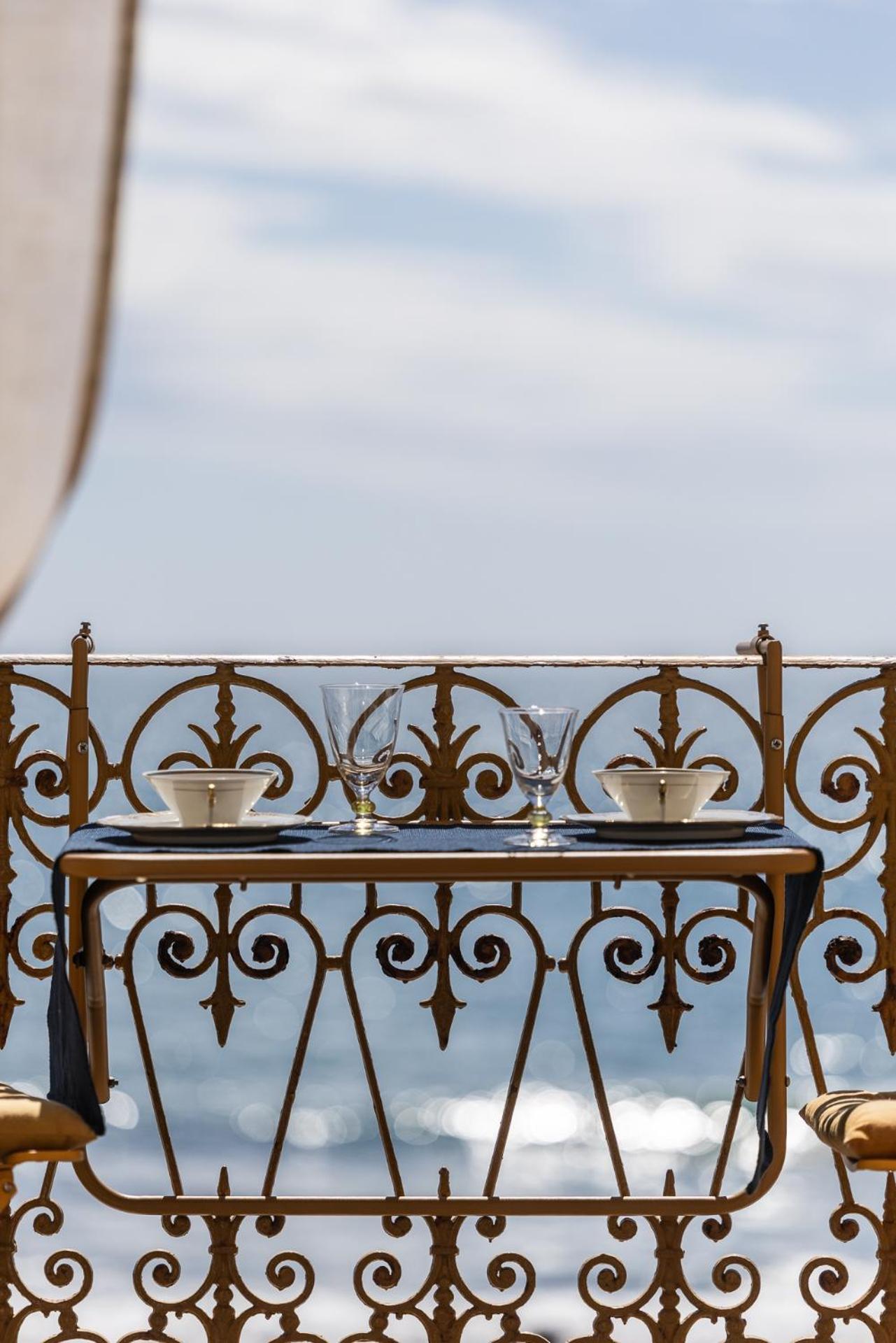 Bed & Breakfast Casa D'artista Di Charme Alassio